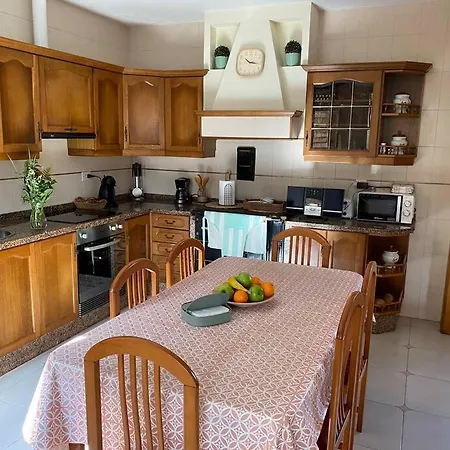 Playa, Jardin Y Piscina En Cabo Udra