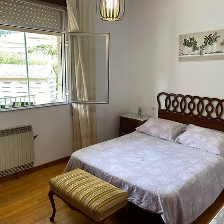 Playa, Jardin Y Piscina En Cabo Udra ポンテベドラ